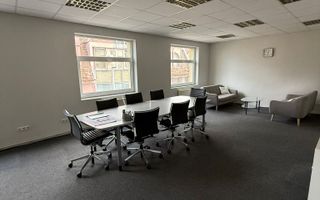 Închiriere clădire în centrul orașului Satu Mare, 632 mp - Poză 2