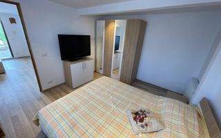 Casa de 3 camere, 50 mp, 30 mp terasa, Zona Sangeorgiu de Mures - Poză 7
