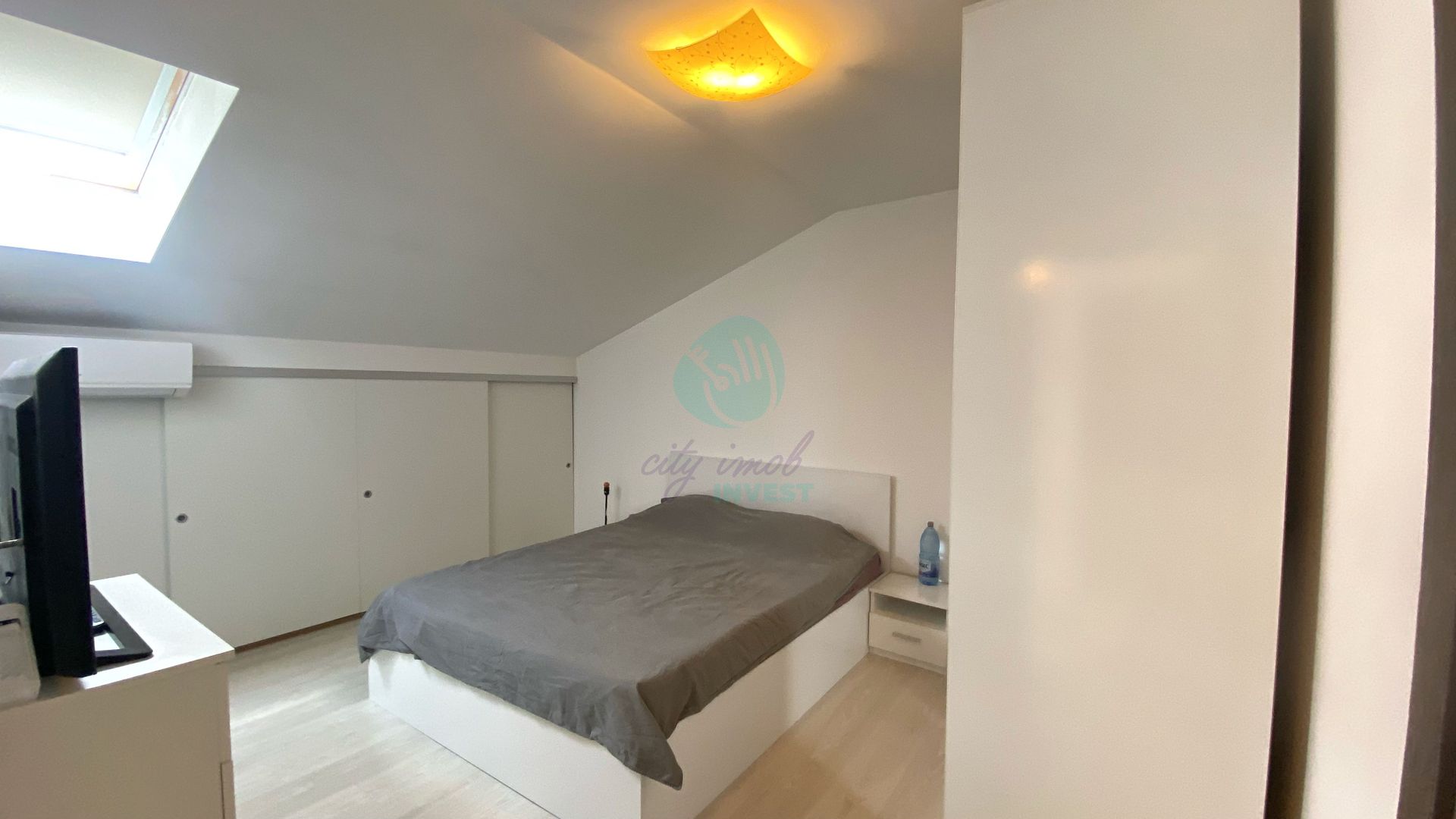 Duplex cu CENTRALA PROPRIE in zona Mall Vitan - Poză 7
