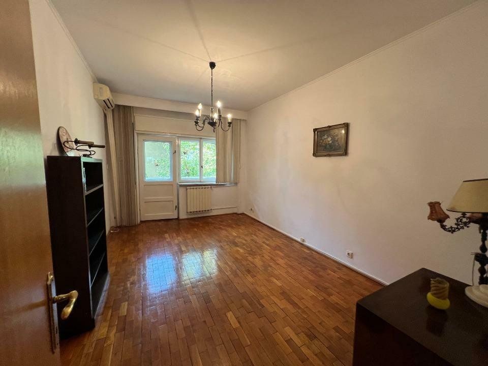 Apartament  4 camere , Aviatorilor, direct proprietar - Poză 9