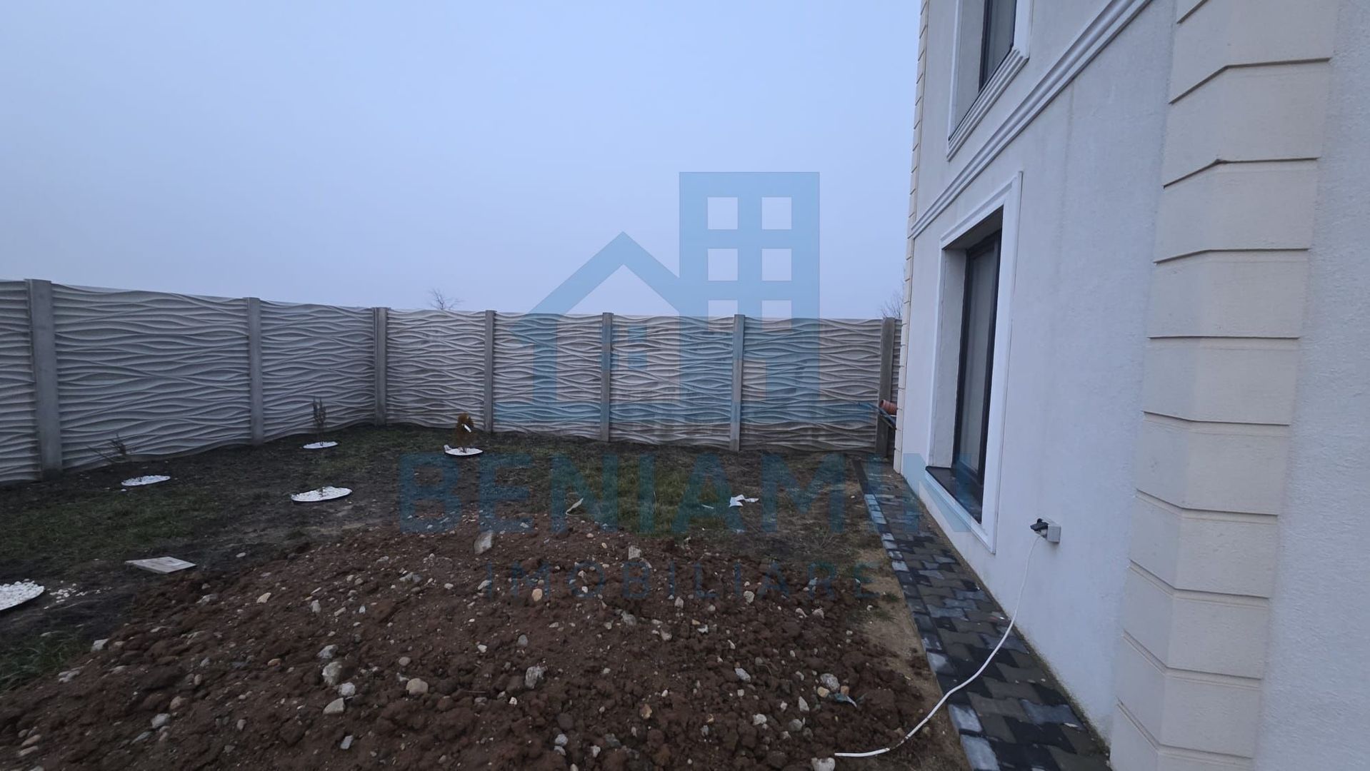 Casa noua 4 dormitoare 2 bai P+1 zona Selgros Teilor - Poză 15