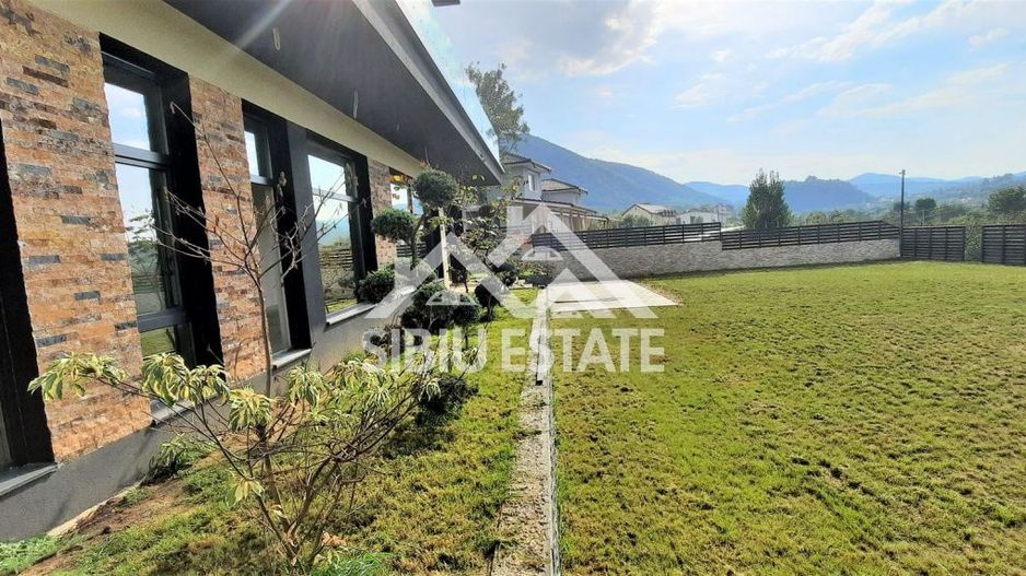 Casa Sibiu Cisnadioara, garaj, piscina, terase panoramice - Poză 20