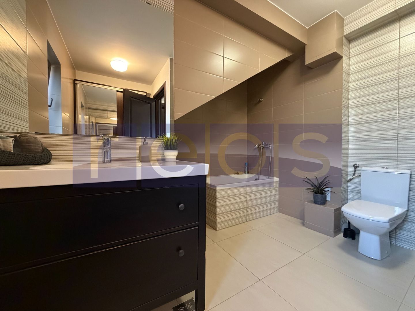 VANZARE 4 CAMERE | 550 MP TEREN | CORBEANCA - Poză 6