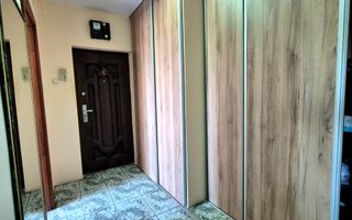 Apartament 3 camere - metrou 1 Dec. - Poză 10