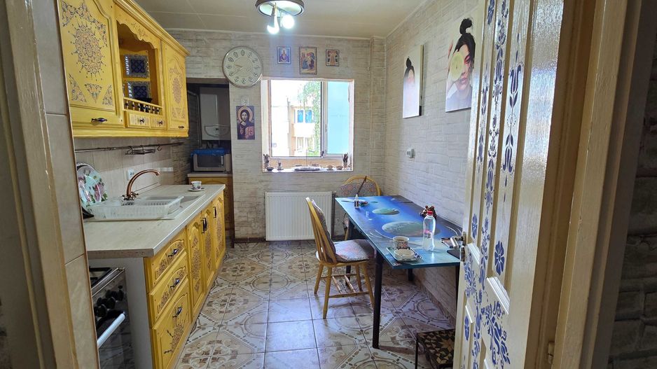 Apartament spațios cu 4 camere, poziționare ideala - Poză 2