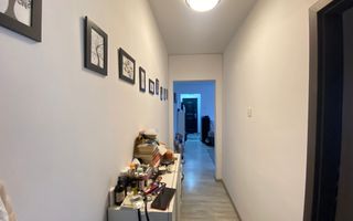 4 camere renovate, 60 mp + balcon, etaj 10/11 – Drumul Taberei V7 - Poză 7