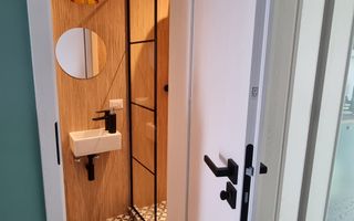 Apartament cu 3 camere decomandat cf sporit in Andrei Muresanu - Poză 12