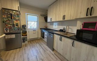 Aradului | 3 Camere | Decomandat | Etaj Intermediar. - Poză 5