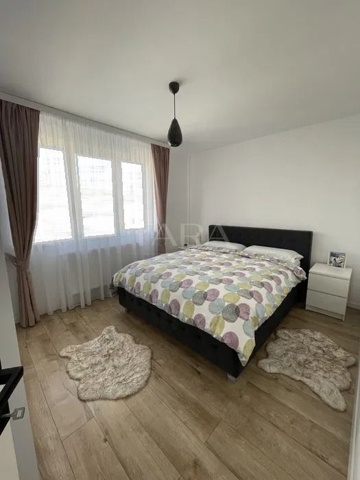 Apartament de vanzare cu 3 camere in Floresti. - Poză 4