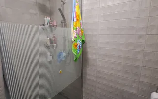 3 camere  bloc nou, 80 mp utili , balcon de 20 m - Poză 26