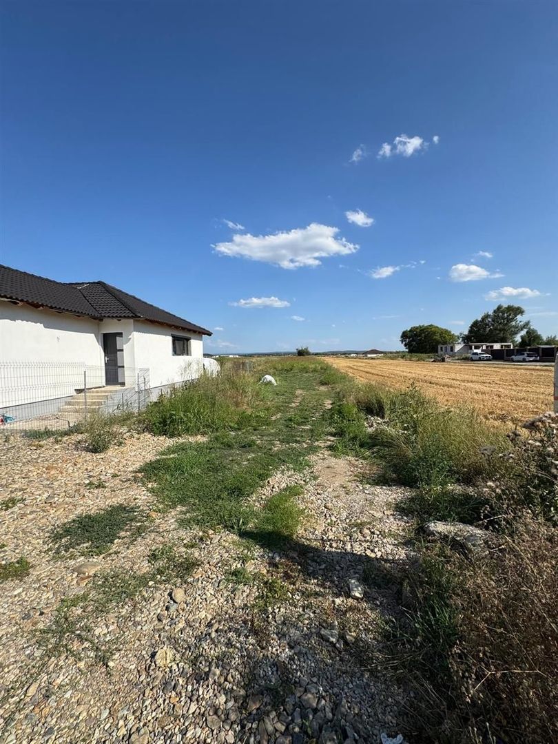 Teren Intravilan Podgoria - Poză 1