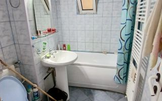 Apartament cu 2 camere, 53 mp, etaj 3 – priveliște deosebită - Poză 6