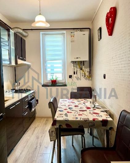 Apartament cu 2 camere - Poză 8