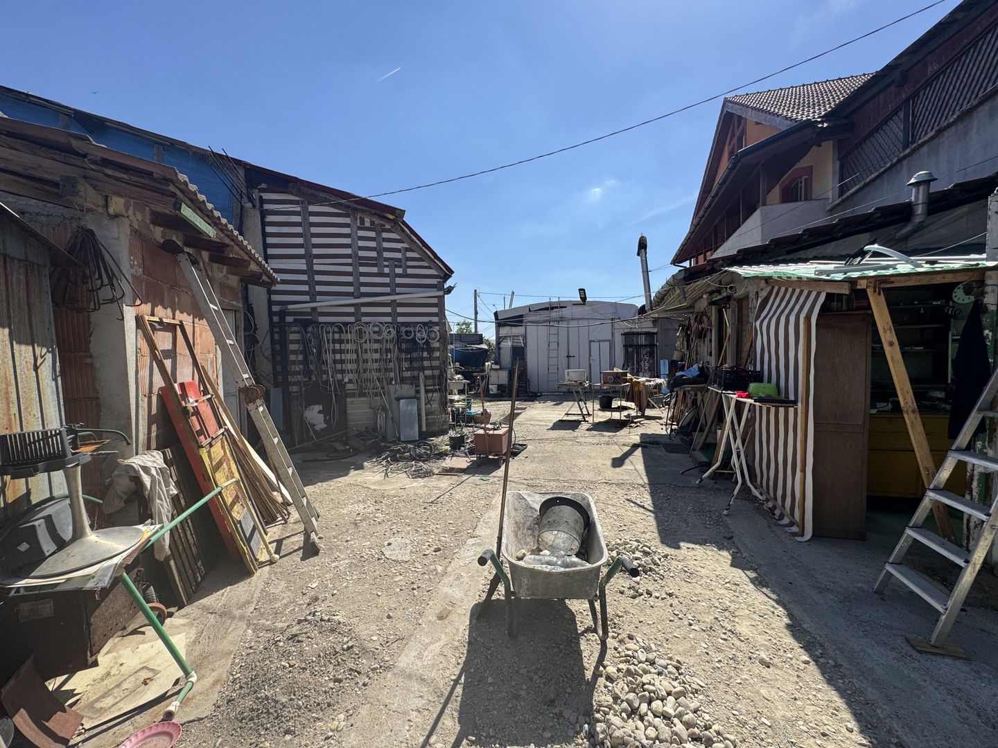 Casa Individuala Becicherecu Mic,P+E,8 Camere,6 Bai,Multiple Anexe - Poză 26