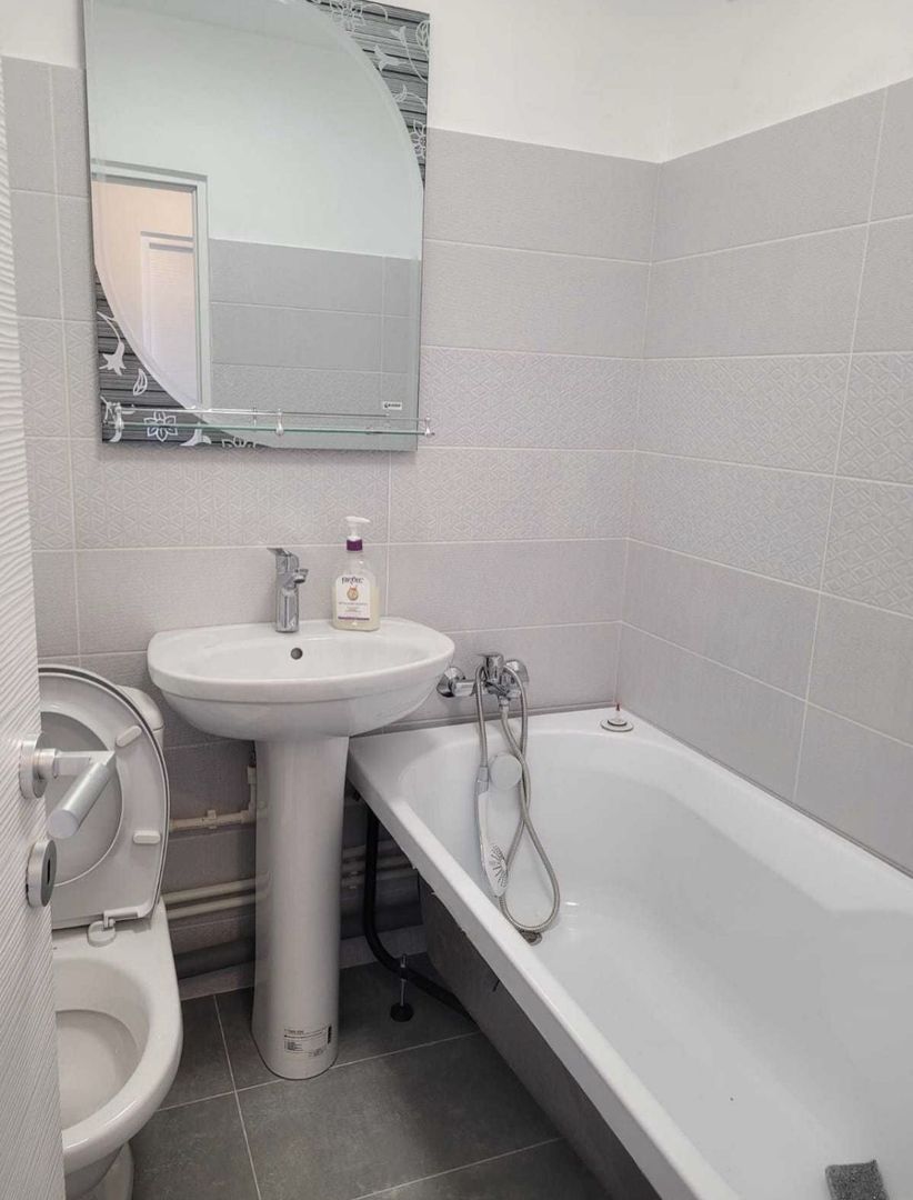 Apartament 2 camere Faleza Nord - Poză 4