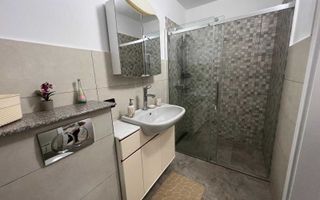 Apartament 1 camera Dec 40 mp Gara Arcu 450 euro - Poză 5