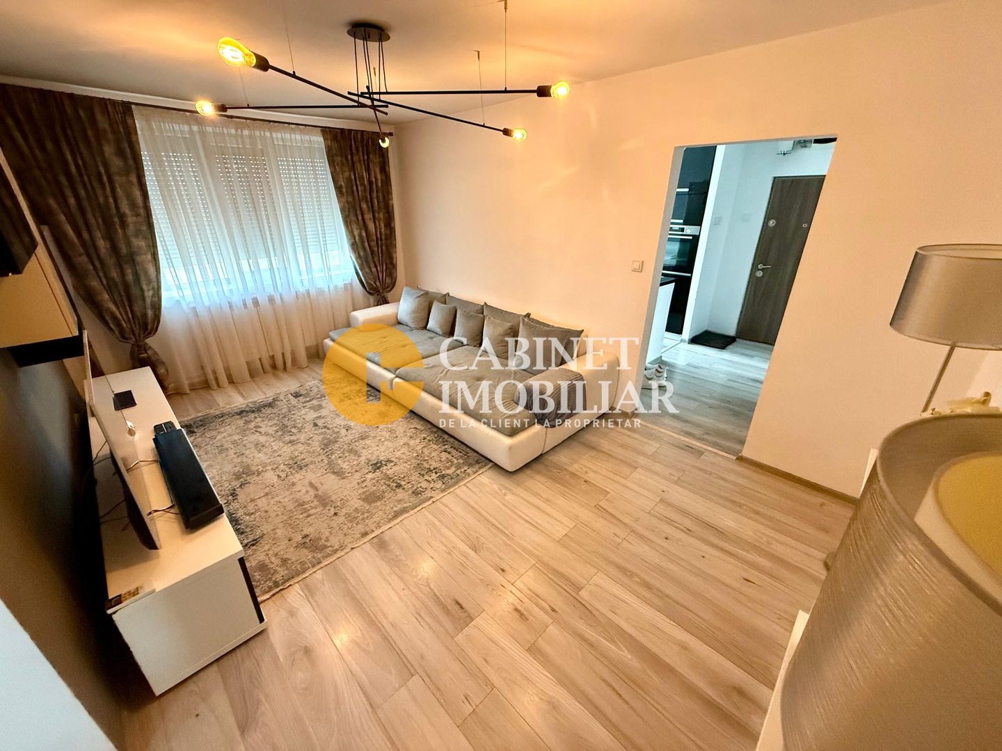 Apartament 3 Camere Renovat - Zona Alexandru/Familial - Poză 2