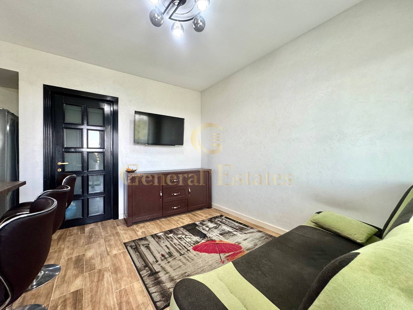 Vânzare apartament cu 2 camere, 67 m.p. - Complexul Royal Town. - Poză 8
