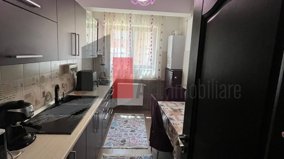 Inchiriere apartament 3 camere in complex Apusului Residence - Poză 4