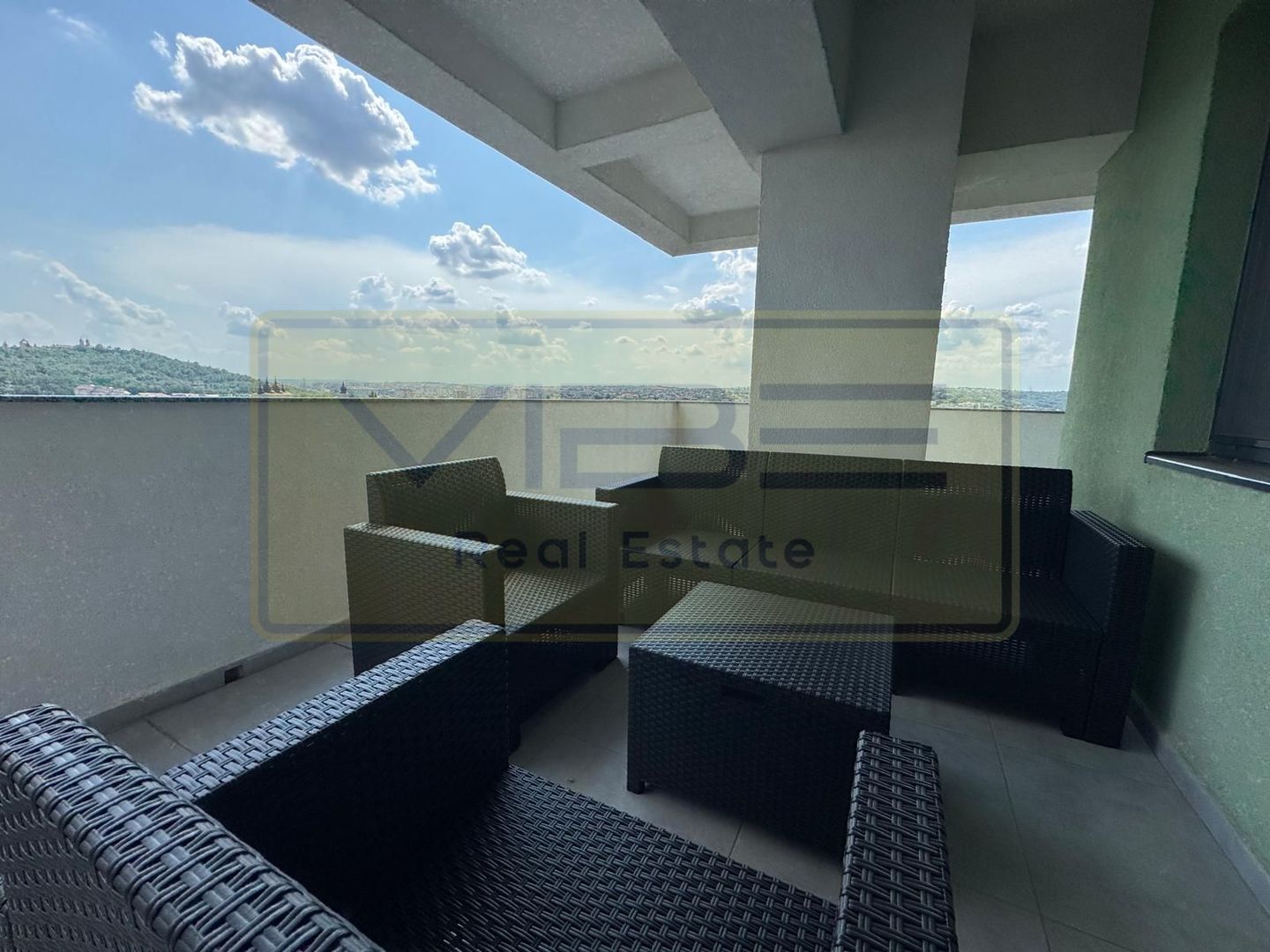 Apartament 2 camere decomandat cu parcare subterana  Unirea Towers - Poză 25