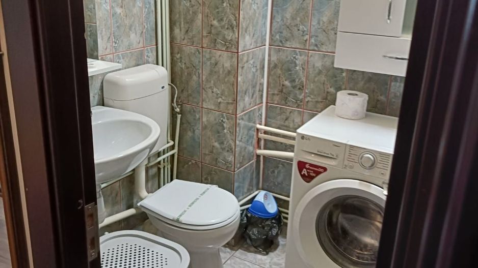 Apartament 3 camere Centrul Civic - Poză 15