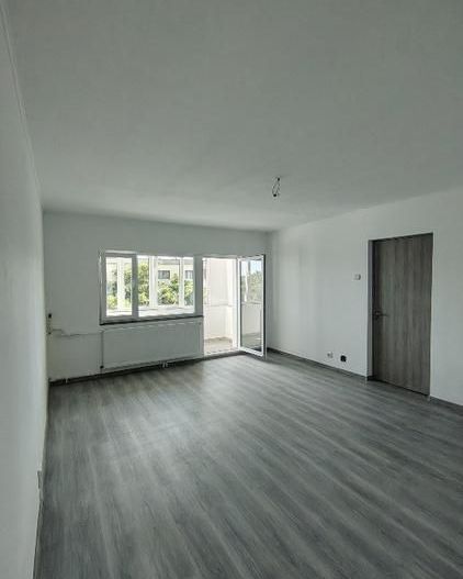 Vânzare Garsonieră 42 Mp Vitan Mall Complet Renovată Instalații Schimbate - Poză 3
