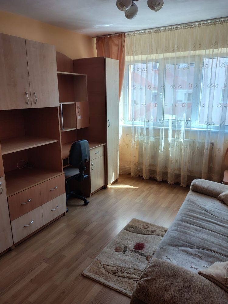 Inchiriez apartament 2 camere - Poză 7