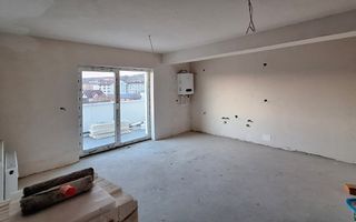 Apartament 2 camere 53mp+terasa 25mp, parcare, etaj intermediar - Poză 3
