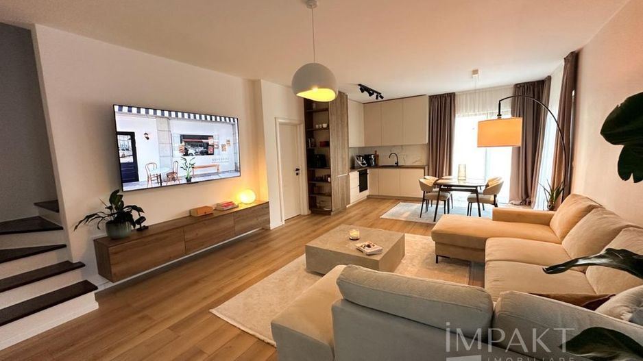 Casa superba la vanzare, situata in Dezmir! - Poză 1