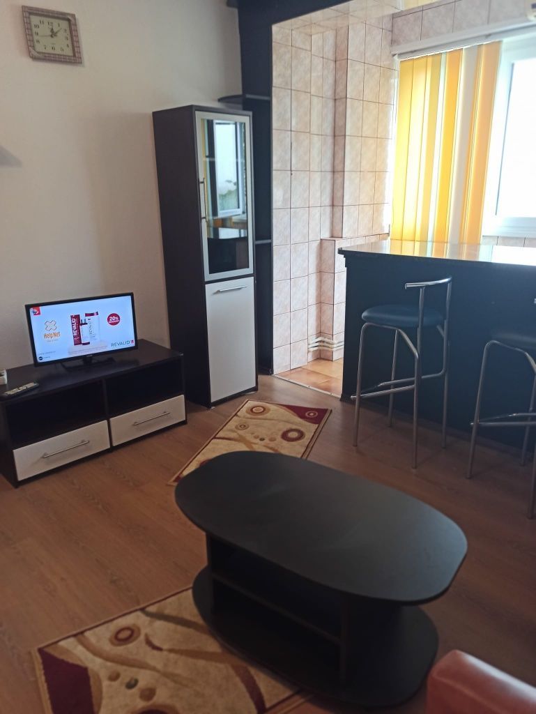 Apartament 2 cam Mazepa 1 , etaj 4/4 - Poză 4