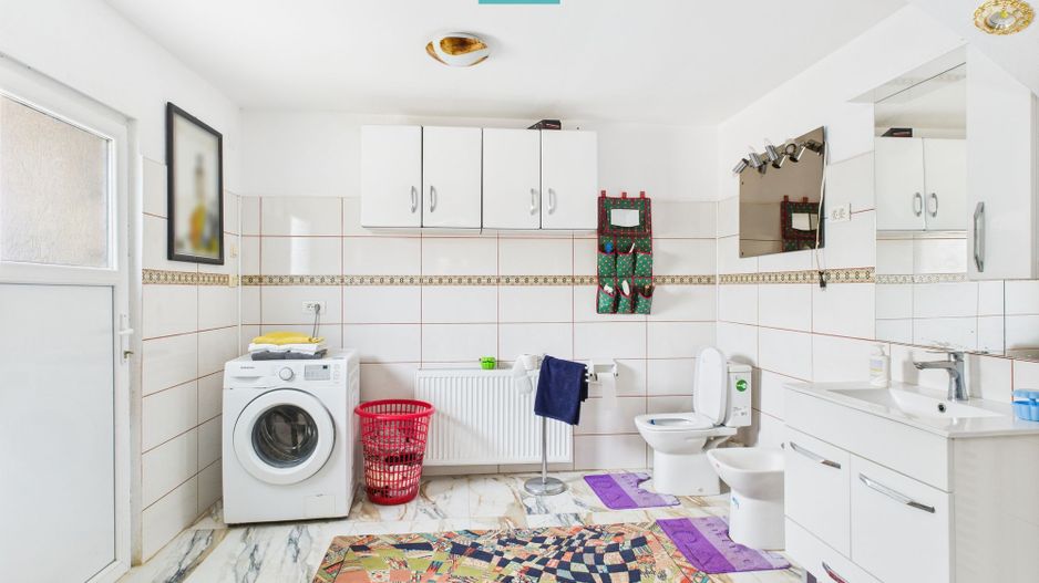 Casă renovată cu teren generos lângă Ususău - Poză 5