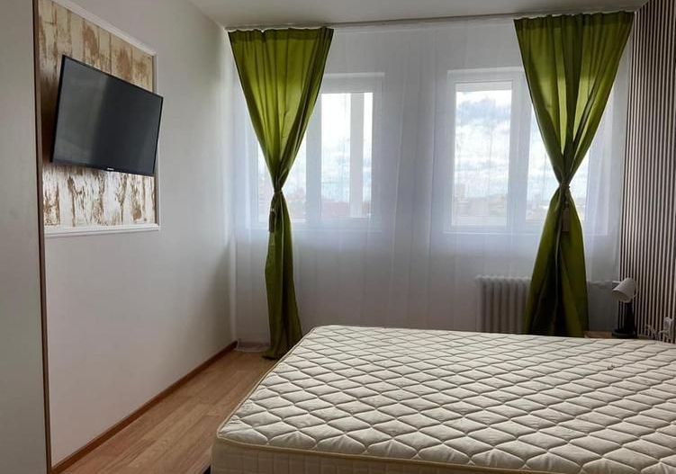 Apartament 3 camere LUX – bloc nou, mobilat nou, Piața Victoriei - Poză 1