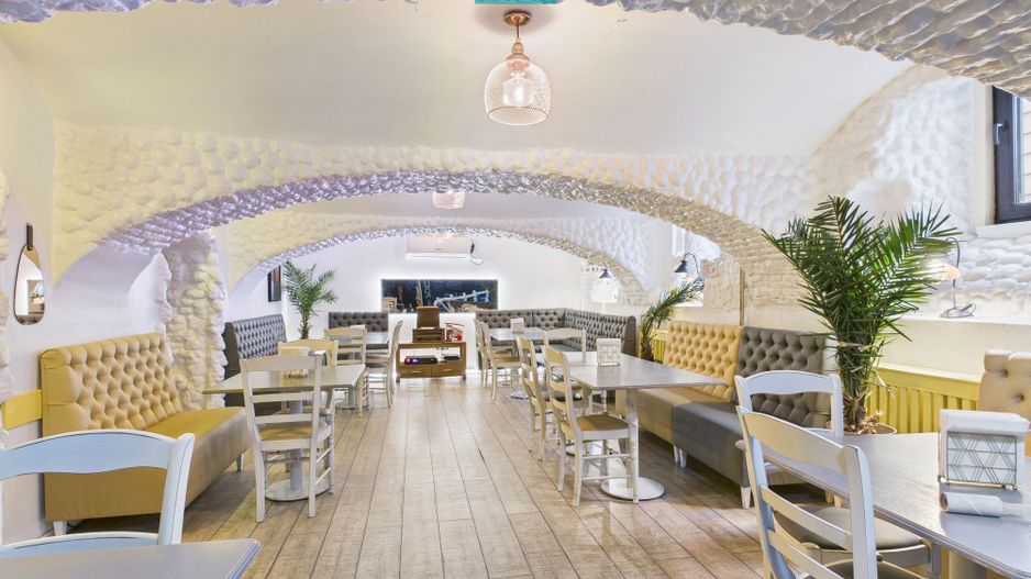 Spațiu comercial Horeca cu vad excelent - Poză 4