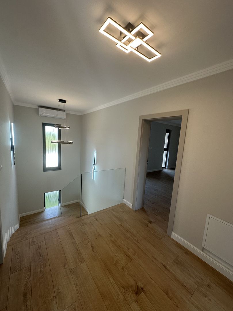 CASA INDIVIDUALA - Poză 24