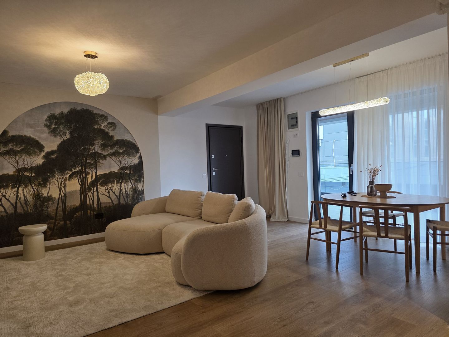 Apartament 4 Camere de vanzare Iancu Nicolae utilat mobilat - Poză 3