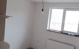 Apartament cu 4 camere | Balcon | Vasile Aaron - Poză 8
