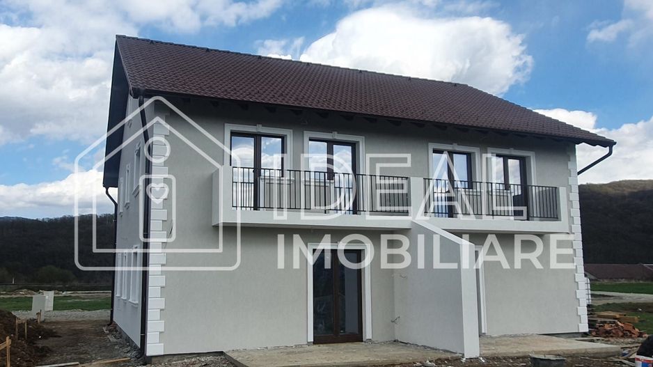Casa Tip Duplex cu 4 camere, in Talmaciu - Poză 1
