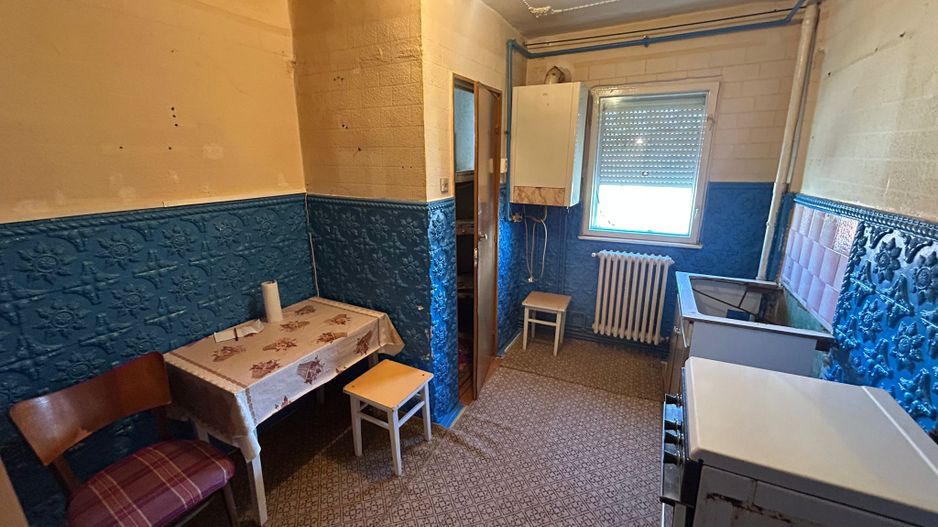 Apartament 2 camere, decomandat - Cugir - Poză 3