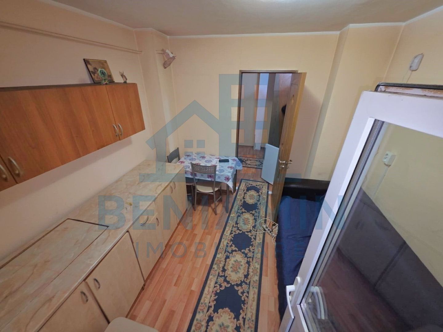 Apartament de inchiriat 2 camere decomandat parter Cornitoiu - Poză 6