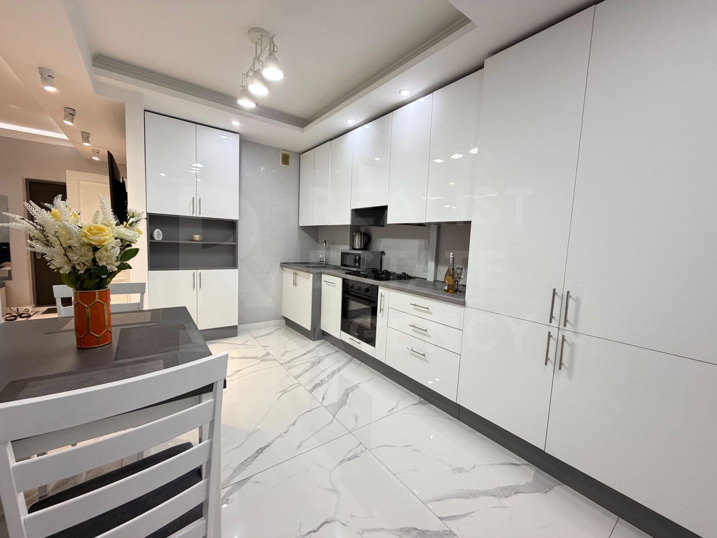 Chirie, apartament, 2 camere, str. Moara Roșie, Centru - Poză 5