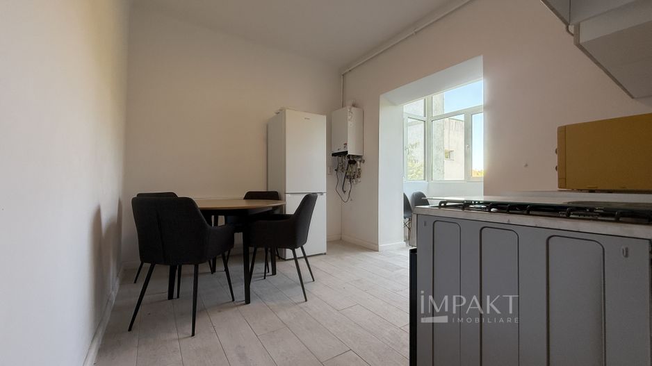Apartament cu 3 camere separate langa Catedrala  Ortodoxa in centru - Poză 3