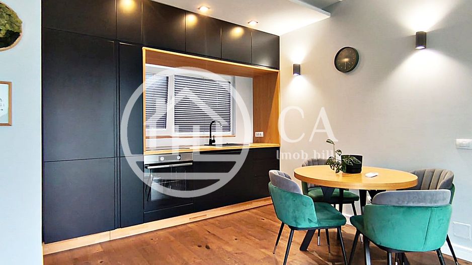 Casa de inchiriat cu 6 camere si piscina in Tineretului, Oradea - Poză 1