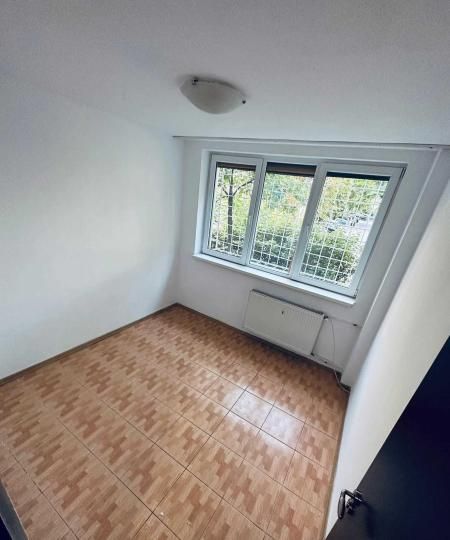 APARTAMENT RENOVAT 4 CAMERE PARTER BLOC REABILITAT APUSULUI - Poză 6