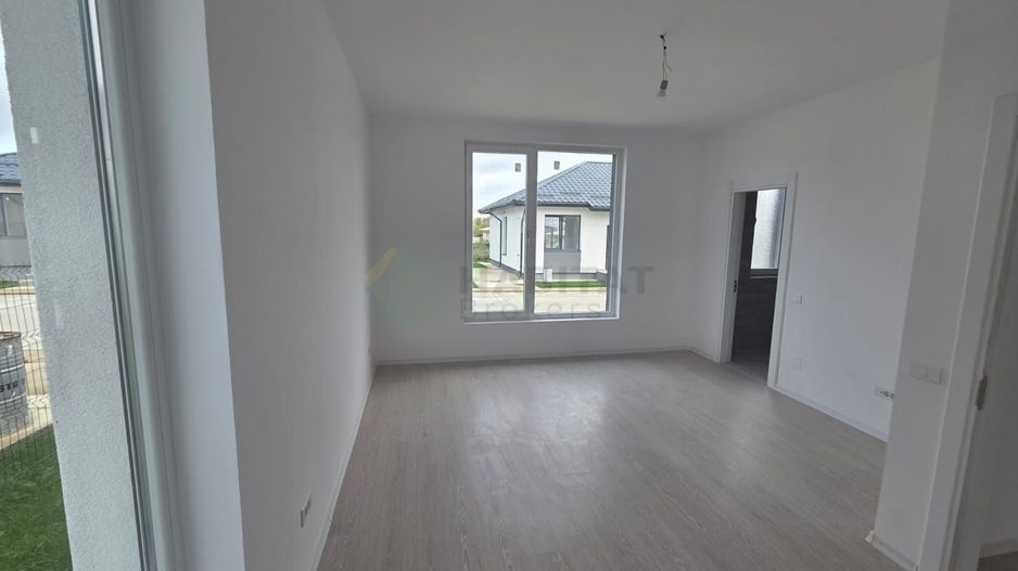 Casă tip 4 – Ivonco Residential, Tunari, Str. Orientului - Poză 14