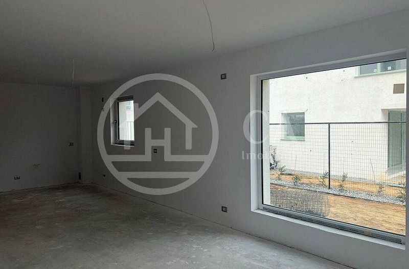 Casa de vanzare tip duplex cu 5 camere in Paleu, Oradea - Poză 4