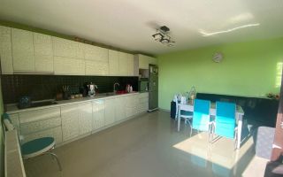 Casă individuală de vânzare în Păun, lângă pădure, 154 mp, 325.000 EUR - Poză 5
