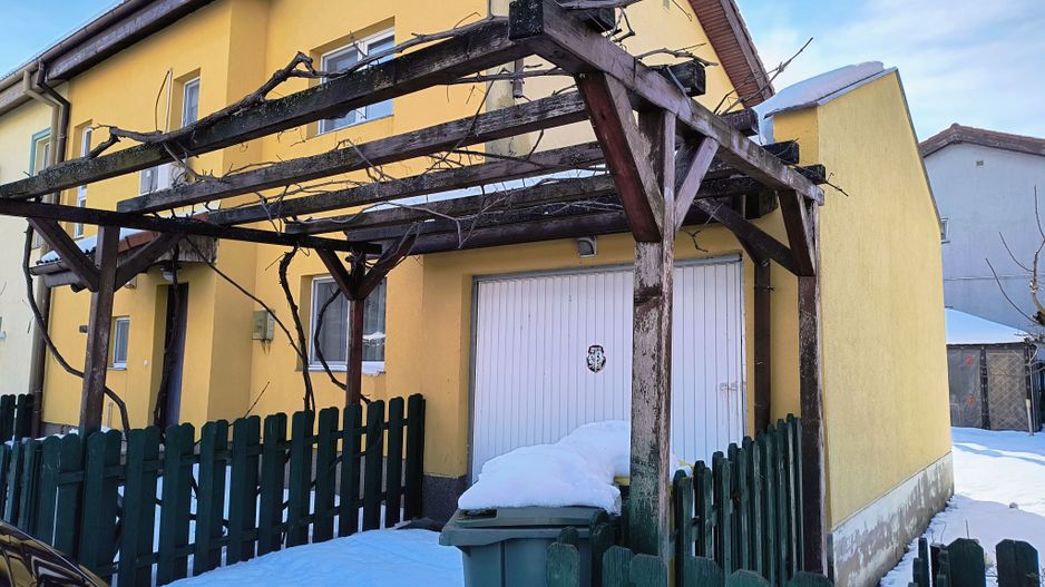 Vila Complex The CLASS,- rond OMV Pipera- curte - garaj - Poză 2