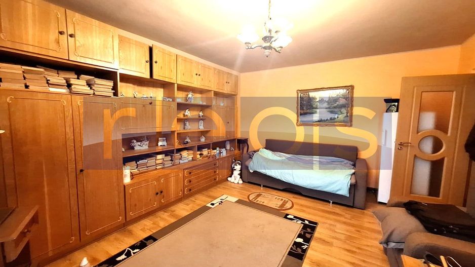 105000 EURO | APARTAMENT 2 CAMERE PARC SEBASTIAN | BLOC 1988 - Poză 2