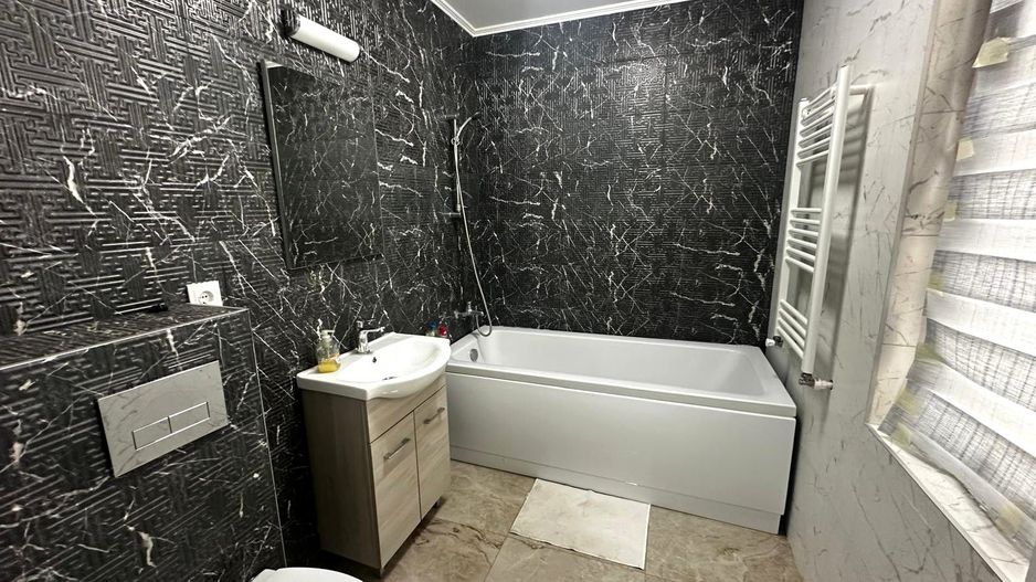 Vilă 5 Camere 160mp Curte 50mp Otopeni-Aeroport Henri Coandă - Poză 8