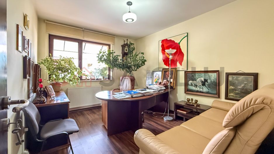 Apartament 3 camere, parcare exterioara , Andrei  Muresanu - Poză 2